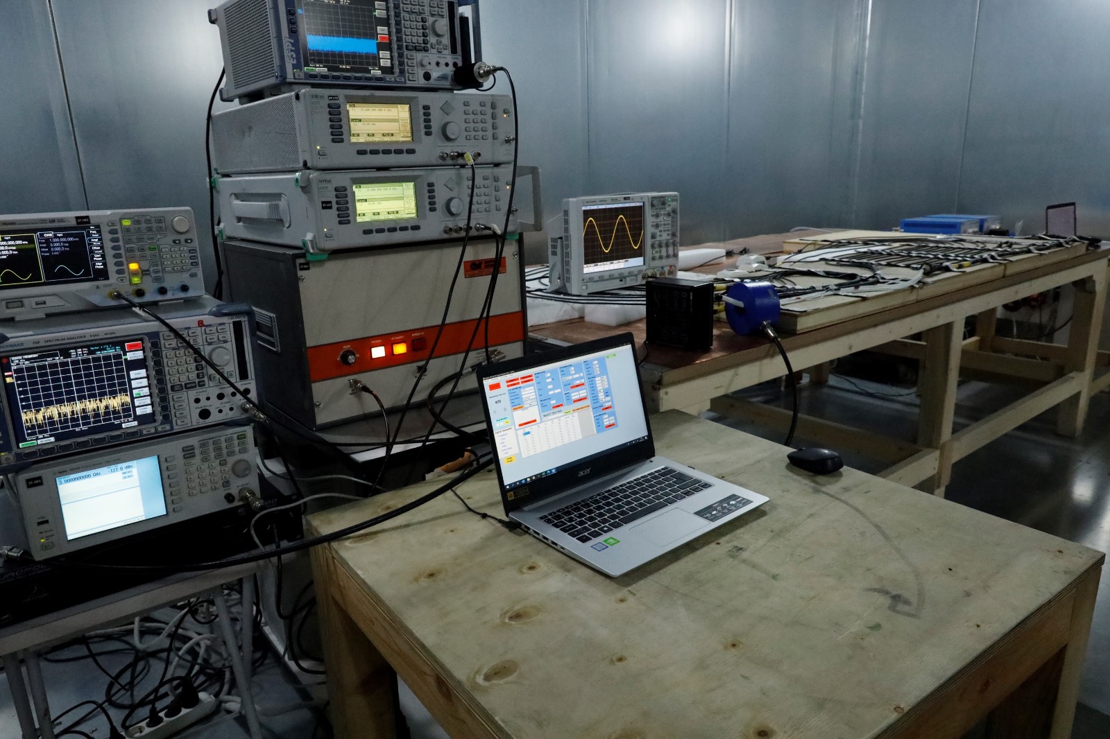 EMC-1-Test-Odası
