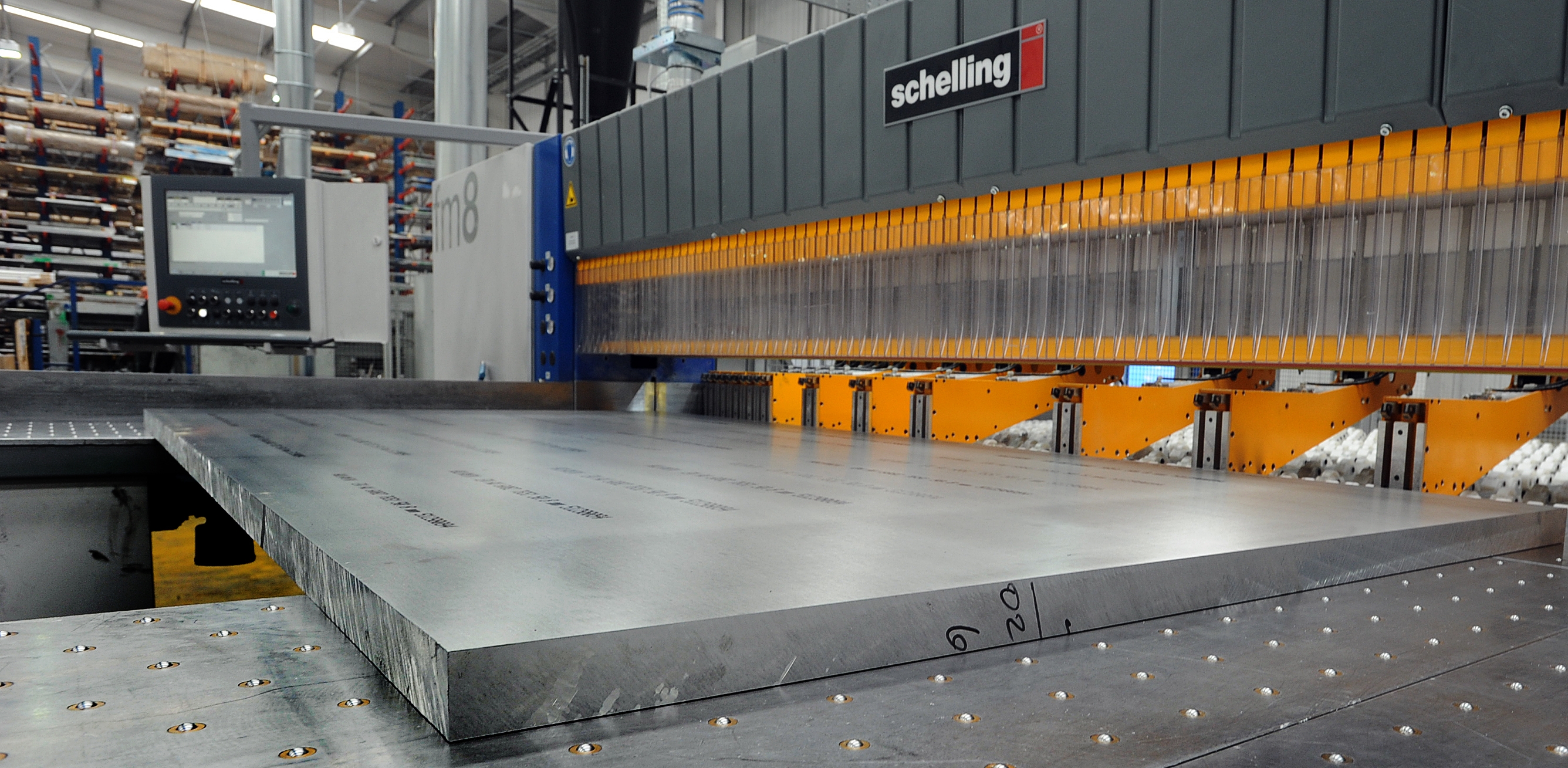 alu-plate-cutting