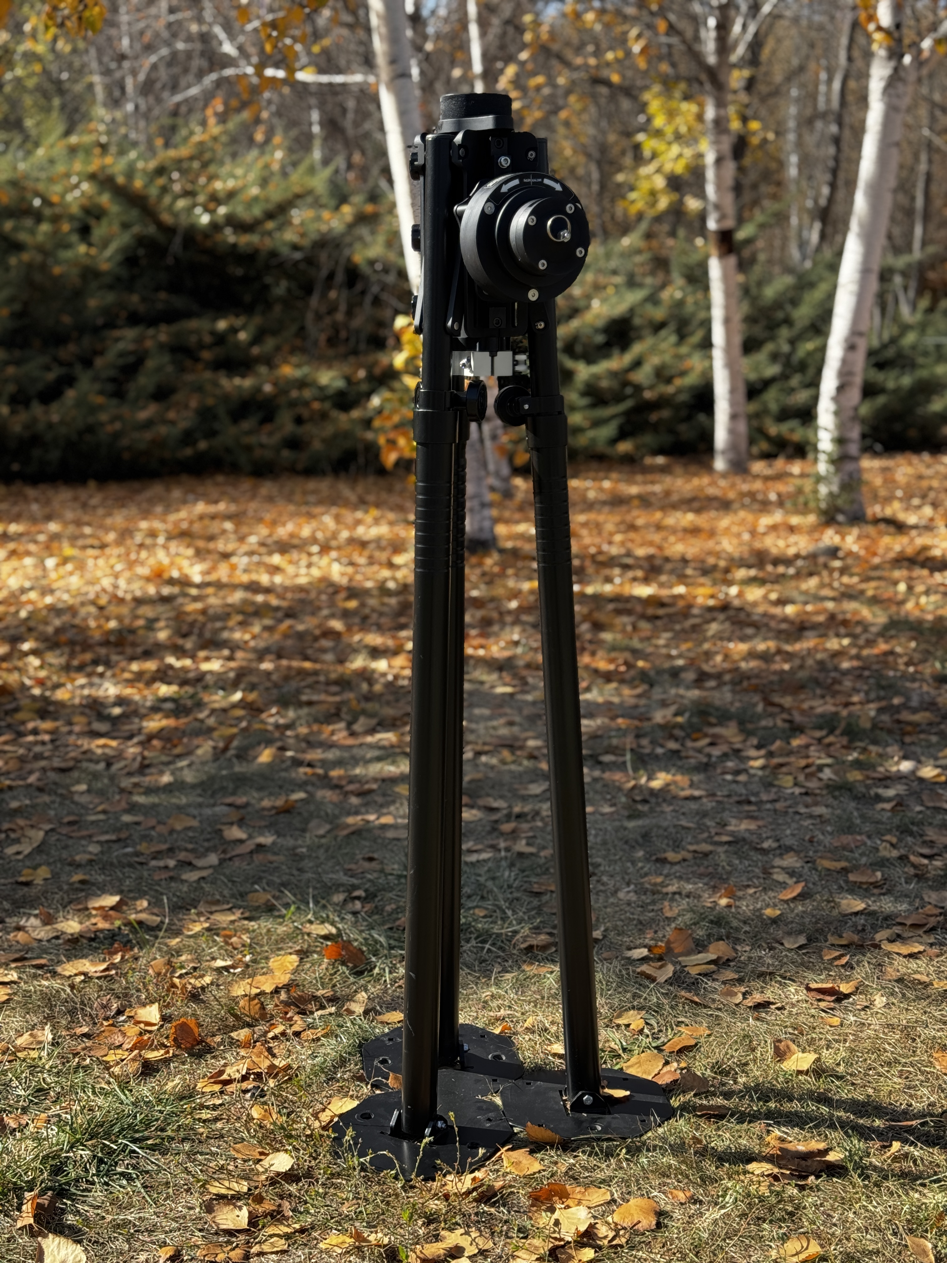 MMT10-Ultra-Portable-Tripod-Mast-System-(2)